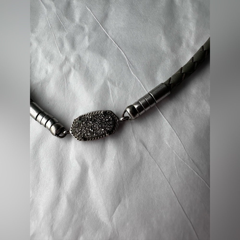 ✨Kendra Scott✨ leather corded necklace - Picture 2 of 2